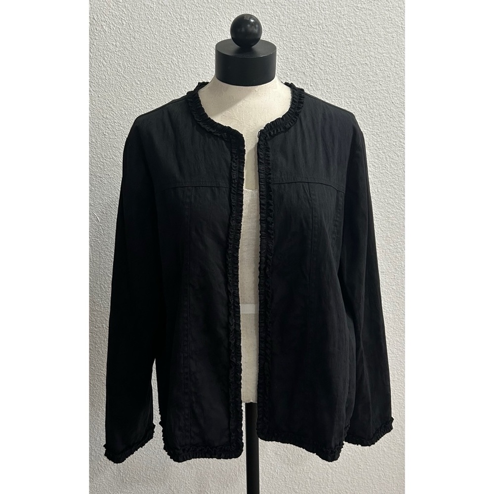 Tan Jay Cotton Blend Jacket Size 14 Black Long Sleeve Embossed Flower Pattern